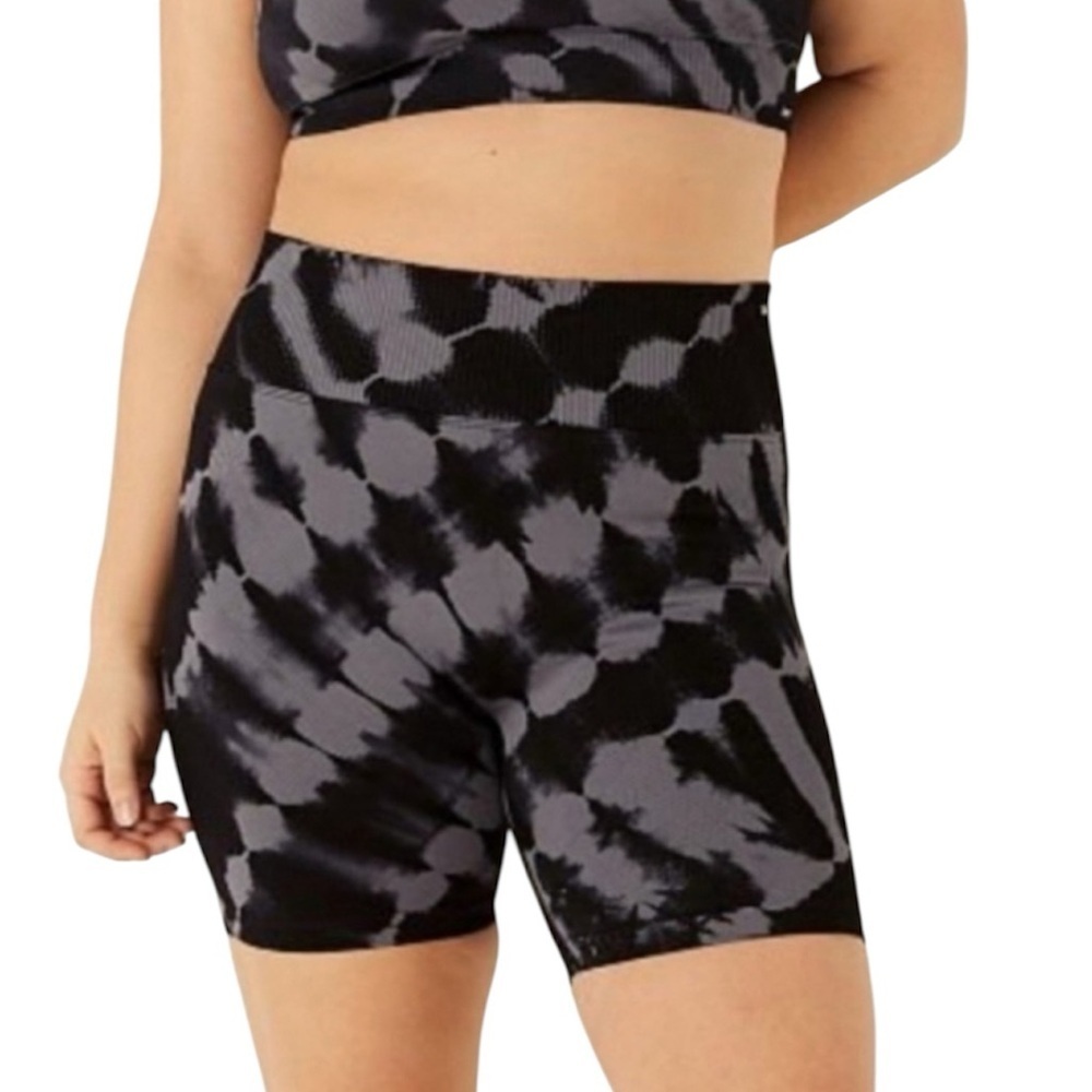 VICTORIAS SECRET PINK Active TieDye Biker Shorts Seamless Bike Shorts High Waist